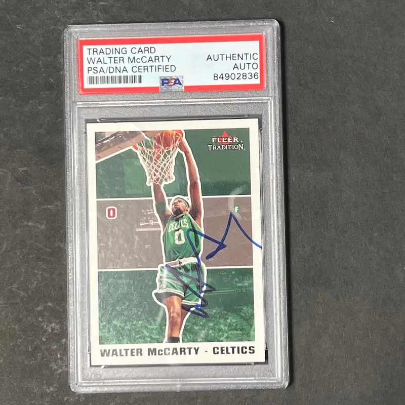 2003-04 Fleer Tradition #212 Walter McCarty Signed Card AUTO PSA/DNA Slabbed Celtics
