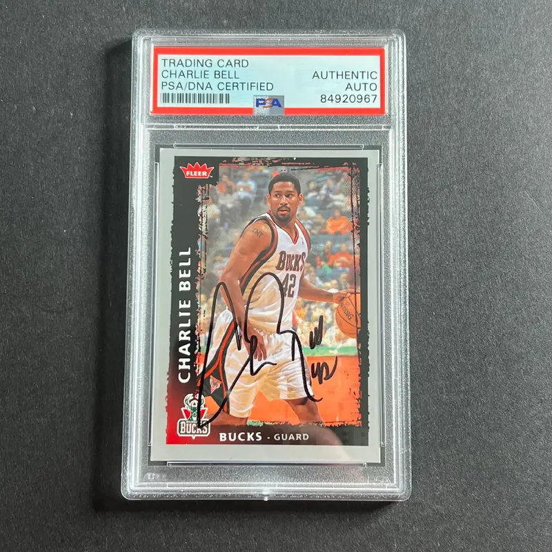 2008-09 NBA Fleer #87 Charlie Bell Signed AUTO PSA Slabbed Bucks