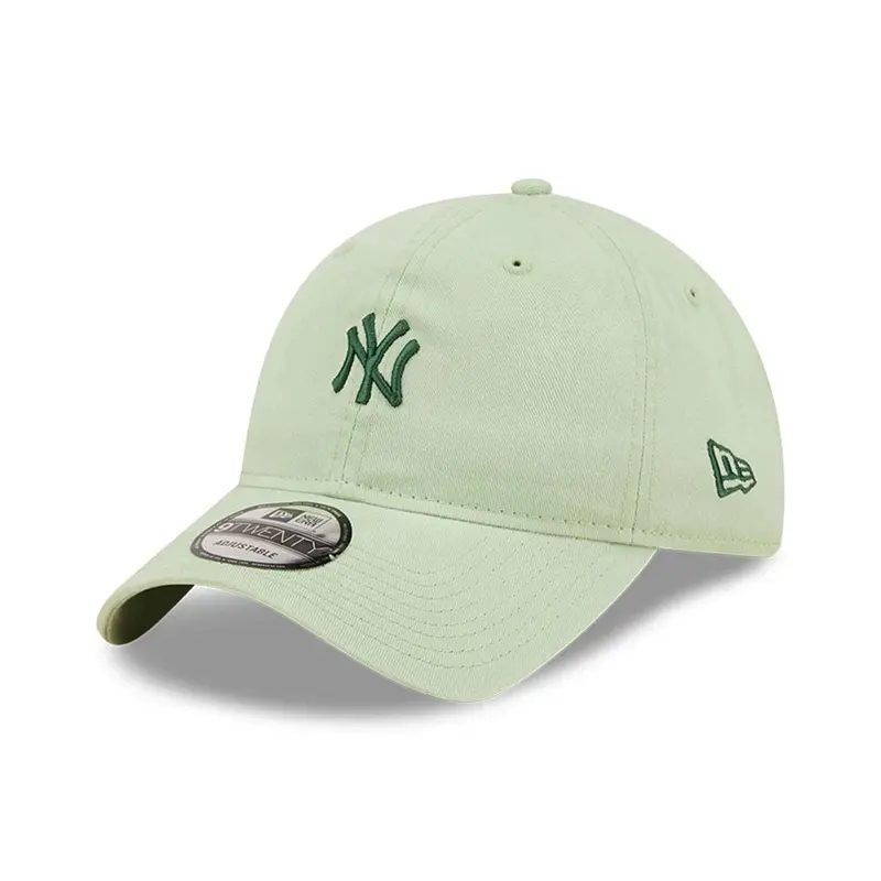 New York Yankees Mini Logo Green 9TWENTY Adjustable Cap