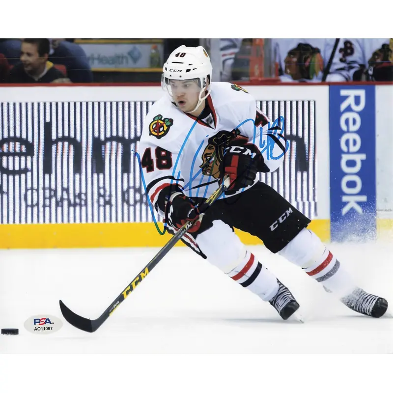 VINNIE HINOSTROZA signed 8x10 Photo PSA/DNA Chicago Blackhawks Autographed