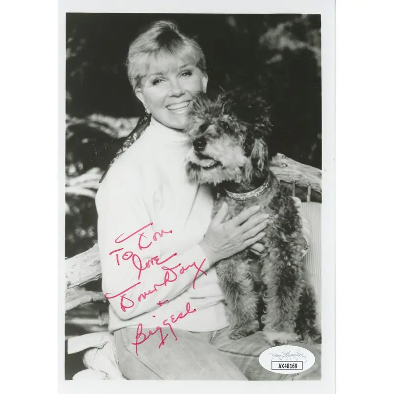 Doris Day Pillow Talk Authentic Signed 5x7 Photo Autographed JSA #AX48169