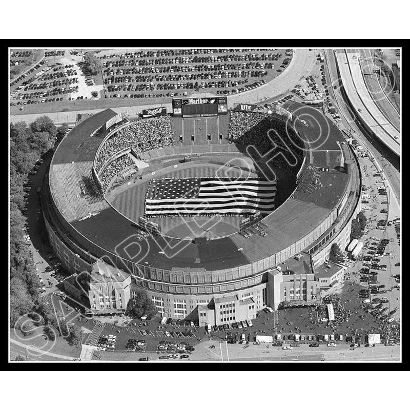Cleveland Municipal Stadium 8X10 Photo - Indians Browns - 1041