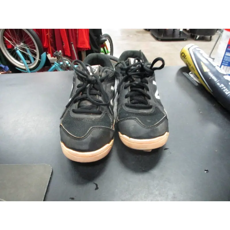 Used New Balance Size Unknown Baseball Cleats
