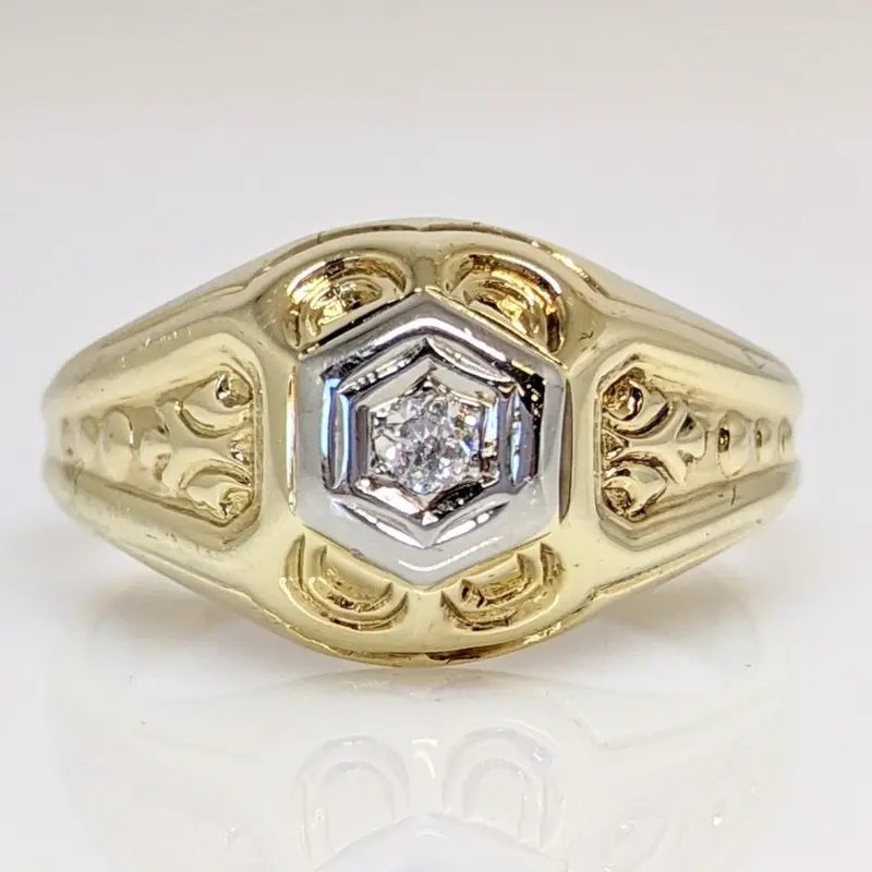 14K .04 CARAT TOTAL WEIGHT I1 H DIAMOND ROUND ESTATE RING 3.9 GRAMS